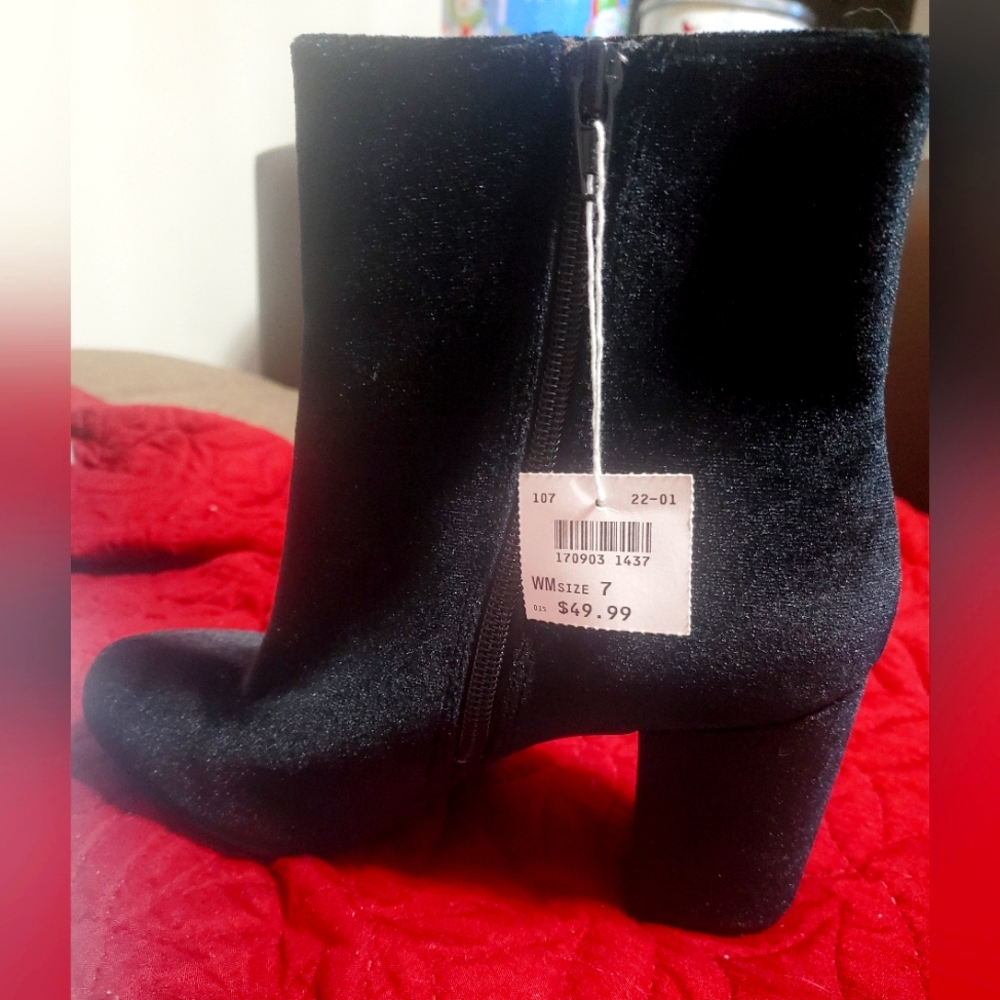Brand new Christian Siriano velvet bootie w/ tags